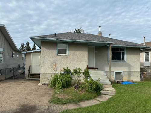 5010 44 Avenue  Ponoka, AB T4J 1J6