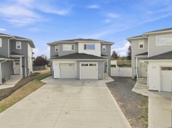 41 Pinnacle Close Blackfalds, AB T4M 0M3