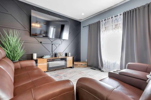 9 Valley Crescent, Blackfalds, AB - Indoor Photo Showing Living Room
