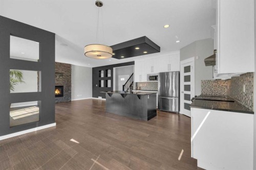 25 Lazaro Close, Red Deer, AB - Indoor Photo Showing Kitchen