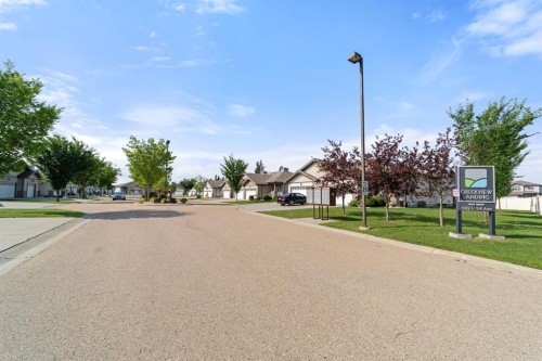 12-5021 34 Avenue, Camrose, AB - Outdoor