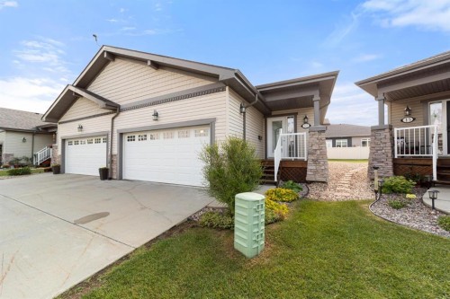12-5021 34 Avenue, Camrose, AB - Outdoor