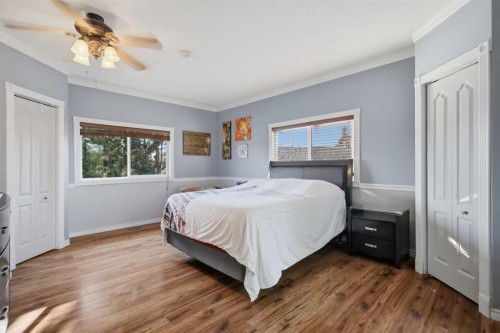 31 Willow Crescent, Lacombe, AB - Indoor Photo Showing Bedroom