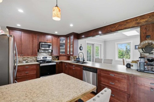 31 Willow Crescent, Lacombe, AB - Indoor Photo Showing Kitchen With Double Sink