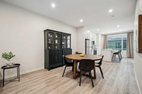 232 Vantage Drive, Cochrane, AB - Indoor Photo Showing Dining Room