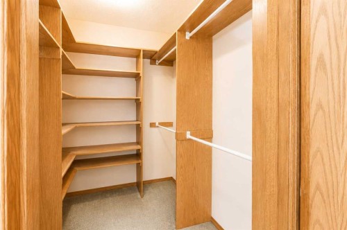 28 Dale Close, Red Deer, AB - Indoor With Storage