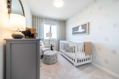 520 Tekarra Drive Nw, Calgary, AB - Indoor Photo Showing Bedroom