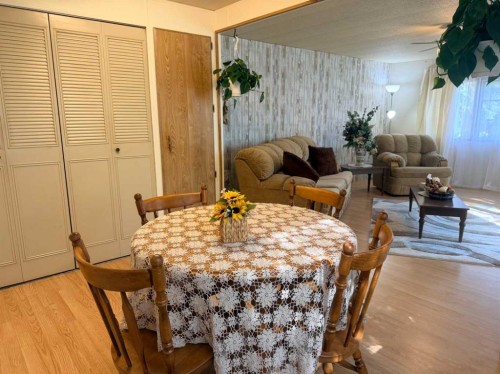 5039 51 Avenue, Caroline, AB - Indoor
