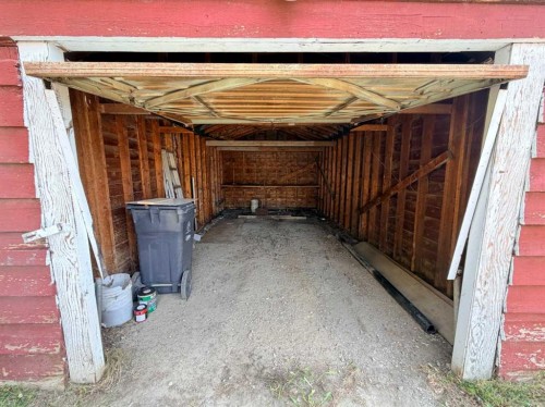 5039 51 Avenue, Caroline, AB -  With Exterior