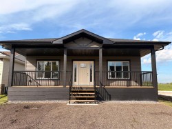 114 Alberta Street Kingman, AB T0B 2M0