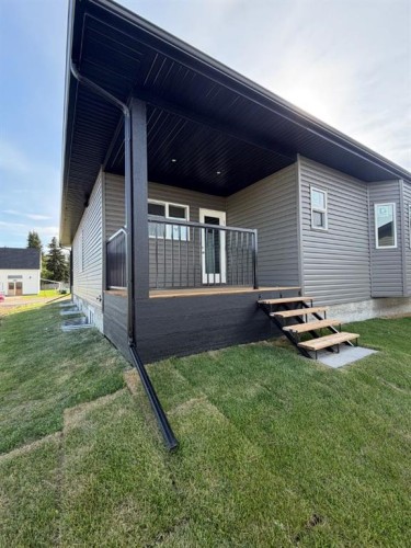 114 Alberta Street, Kingman, AB - Outdoor With Deck Patio Veranda With Exterior
