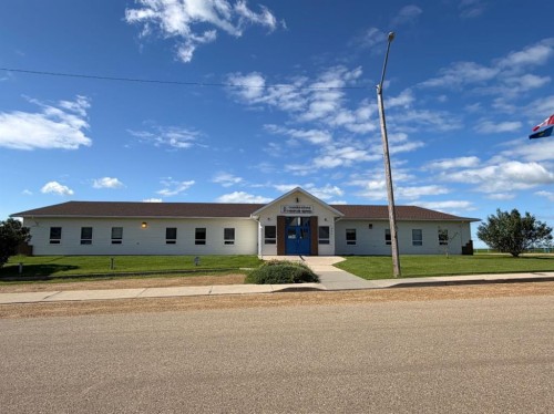 114 Alberta Street, Kingman, AB - Outdoor