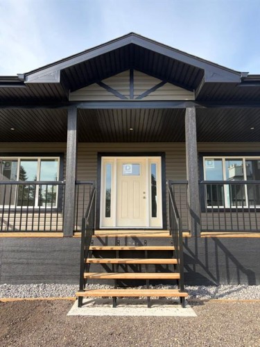 114 Alberta Street, Kingman, AB - Outdoor With Deck Patio Veranda
