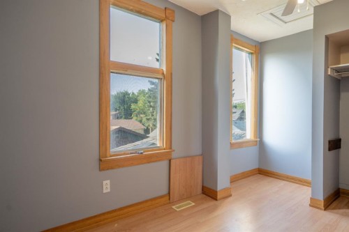 5307 50Th Ave, Lacombe, AB - Indoor Photo Showing Other Room