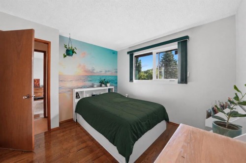 13 Spruce Drive, Lacombe, AB - Indoor Photo Showing Bedroom