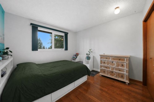 13 Spruce Drive, Lacombe, AB - Indoor Photo Showing Bedroom