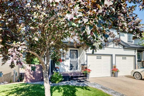 60 Arthur Close, Red Deer, AB - Outdoor