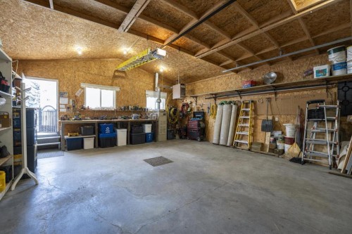 8 Caswell Close, Red Deer, AB - Indoor Photo Showing Garage