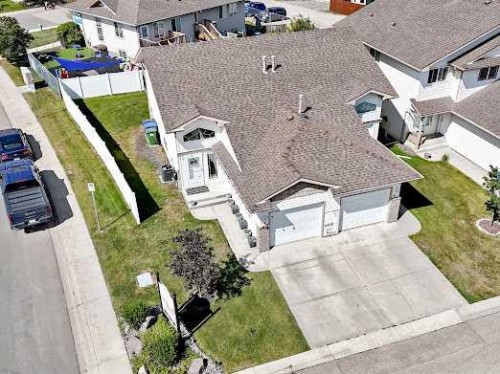 2-6220 Orr Drive, Red Deer, AB - Outdoor