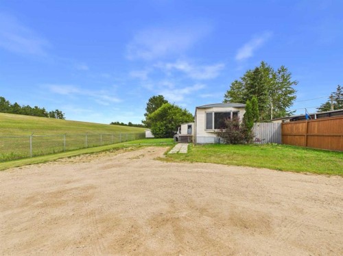 D12-5500 Womacks, Blackfalds, AB 
