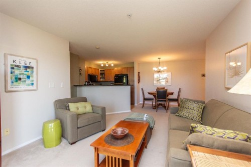 2303-12B Ironside Street, Red Deer, AB - Indoor Photo Showing Living Room