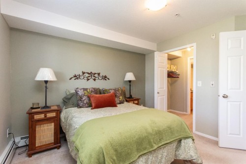 2303-12B Ironside Street, Red Deer, AB - Indoor Photo Showing Bedroom