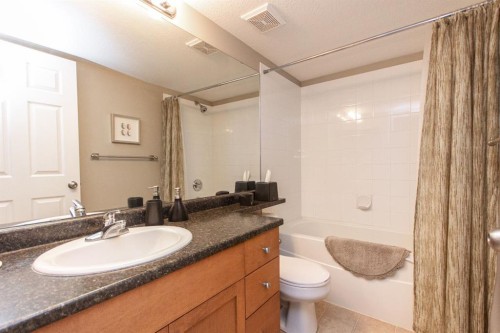 2303-12B Ironside Street, Red Deer, AB - Indoor Photo Showing Bathroom