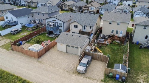 146 Truant Crescent, Red Deer, AB - Outdoor