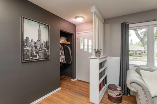 5709 49 Avenue, Lacombe, AB - Indoor Photo Showing Other Room