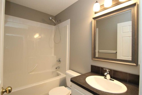 52-73 Addington Drive, Red Deer, AB - Indoor Photo Showing Bathroom