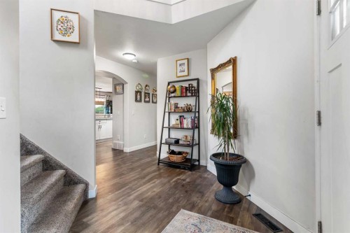 56 Jones Crescent, Red Deer, AB - Indoor Photo Showing Other Room