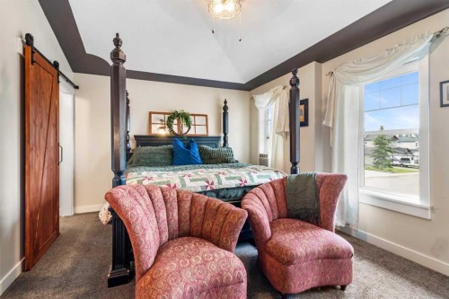 56 Jones Crescent, Red Deer, AB - Indoor Photo Showing Bedroom