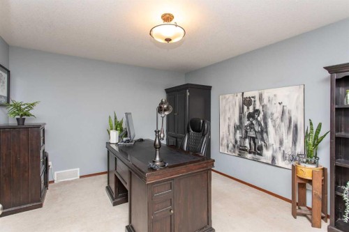 715 700 Ramage Close, Red Deer, AB - Indoor Photo Showing Office