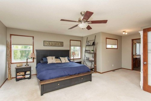 715 700 Ramage Close, Red Deer, AB - Indoor Photo Showing Bedroom