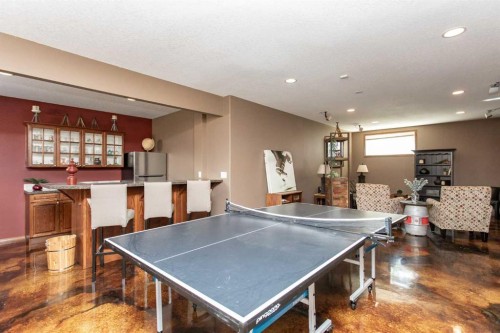 715 700 Ramage Close, Red Deer, AB - Indoor Photo Showing Other Room