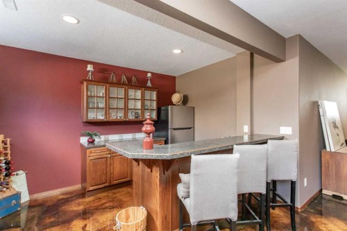 715 700 Ramage Close, Red Deer, AB - Indoor