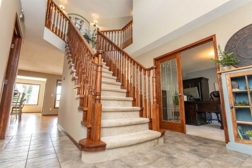 715 700 Ramage Close, Red Deer, AB - Indoor Photo Showing Other Room