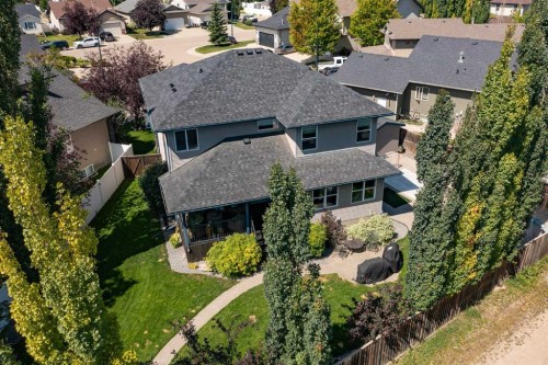 715 700 Ramage Close, Red Deer, AB - Outdoor