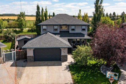 715 700 Ramage Close, Red Deer, AB - Outdoor