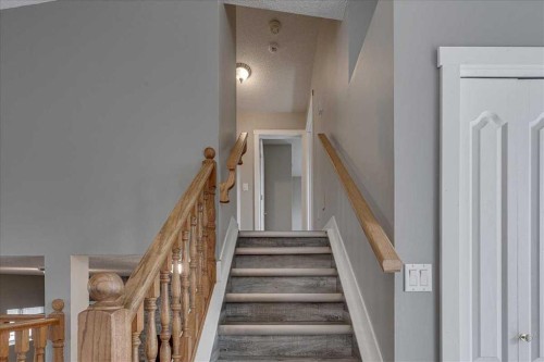 134 Douglas Avenue, Red Deer, AB - Indoor Photo Showing Other Room