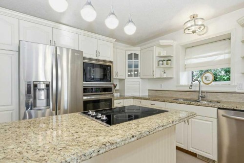 37 Ashmore Close, Red Deer, AB 
