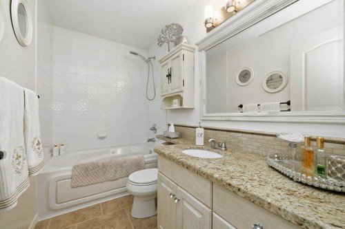 37 Ashmore Close, Red Deer, AB 