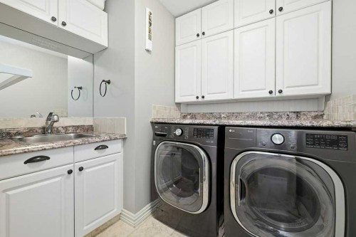 37 Ashmore Close, Red Deer, AB 