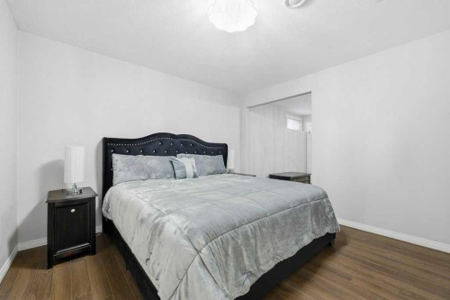 37 Ashmore Close, Red Deer, AB 