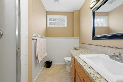 37 Ashmore Close, Red Deer, AB 