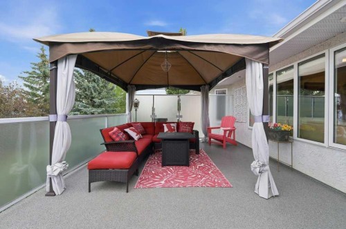 37 Ashmore Close, Red Deer, AB 