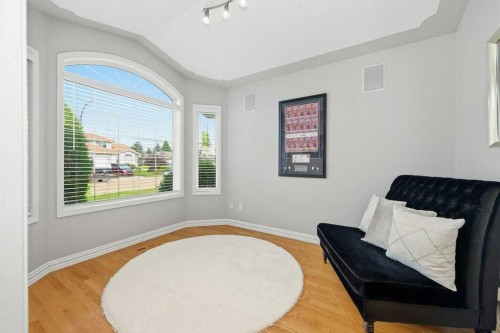 37 Ashmore Close, Red Deer, AB 