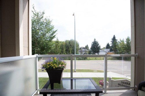 226-6 Michener Boulevard, Red Deer, AB - Outdoor With Exterior