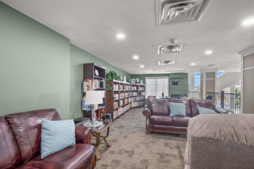 226-6 Michener Boulevard, Red Deer, AB - Indoor Photo Showing Other Room
