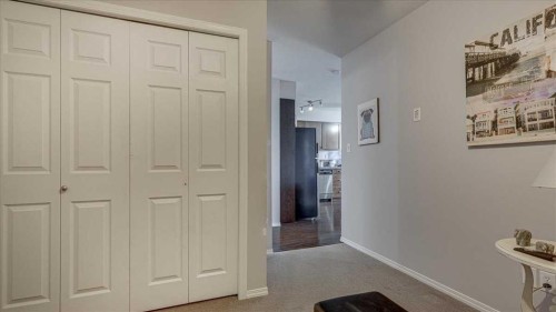 410-3 Broadway Rise, Sylvan Lake, AB - Indoor Photo Showing Other Room